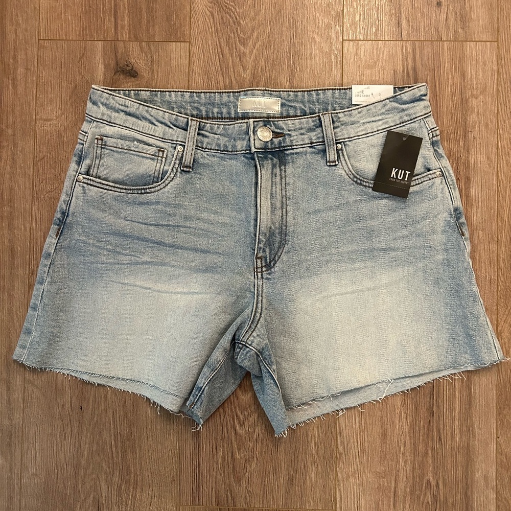 NWT! Kut from the Kloth Light Denim Shorts